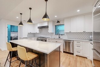 4423 Springside Ln in Dallas, TX - Building Photo - Building Photo