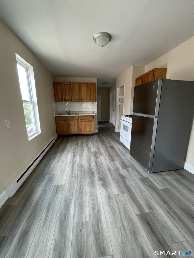 property at 55 Putnam St