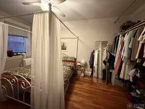 11 Gray St, Unit 2 in Cambridge, MA - Building Photo - Building Photo