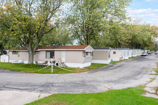 Shamrock Mobile Home Village Apartments