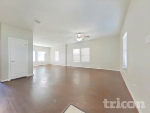 11415 Carla St in Houston, TX - Building Photo - Building Photo