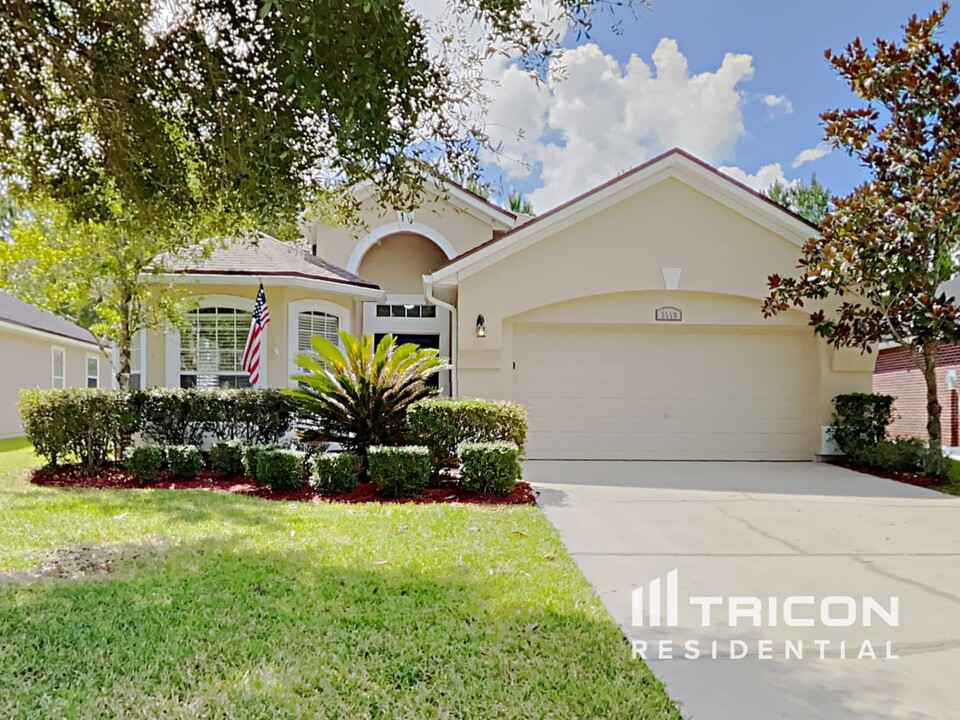 3519 Waterford Oaks Dr in Orange Park, FL - Building Photo