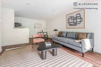 141 Saratoga Ave in Santa Clara, CA - Foto de edificio - Building Photo