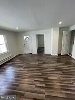 341 Fairview Ave in Winchester, VA - Building Photo