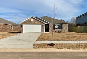 6709 SW Whitmarsh Rd in Bentonville, AR - Building Photo