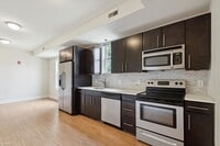 1622 Jefferson St photo'