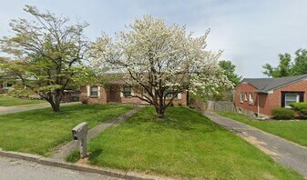 113 Meadowlark Dr in Richmond, KY - Building Photo