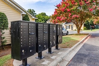 Sterling Pointe Town Homes in Goldsboro, NC - Building Photo - Building Photo