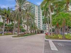 3901 S Ocean Dr, Unit OCEAN VIEW # 3C in Hollywood, FL - Building Photo - Building Photo