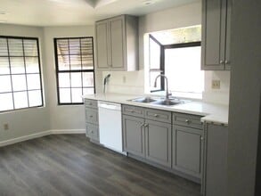 1984 Nuevo St in Hemet, CA - Building Photo - Building Photo