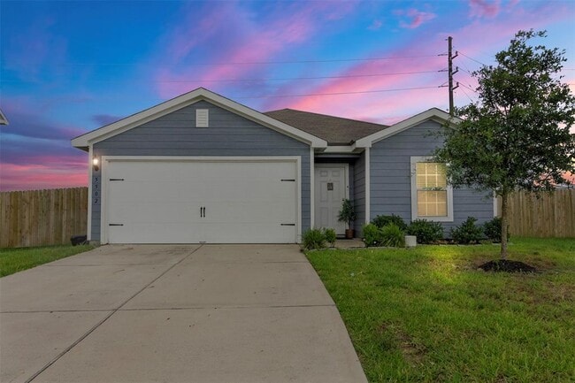 property at 5502 Sapphire Lagoon Rd