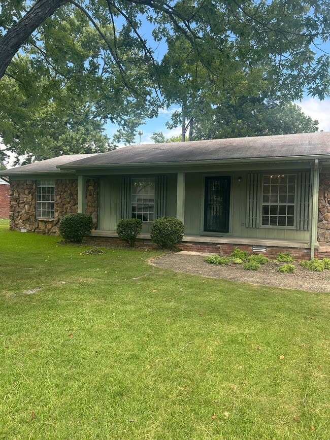 21 Pleasant St in Cabot, AR - Building Photo - Building Photo
