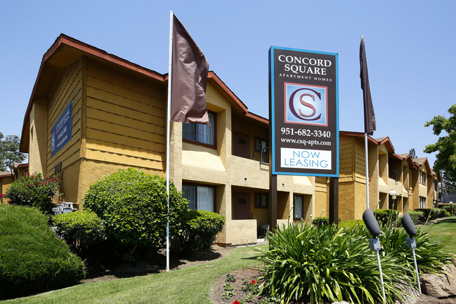 Concord Square Apartments in Riverside, CA - Foto de edificio - Building Photo