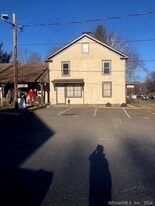 107 Main St N in Woodbury, CT - Building Photo