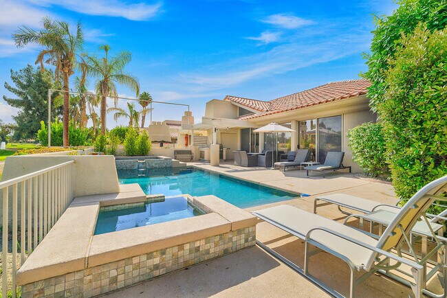 property at 192 Kavenish Dr