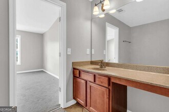 1955 Durwood Ln in Duluth, GA - Building Photo - Building Photo