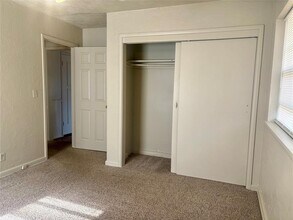 4913 N Independence Ave in Oklahoma City, OK - Building Photo - Building Photo