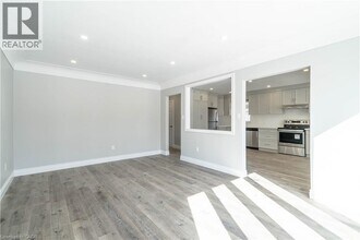 196 Upper Paradise Rd in Hamilton, ON - Building Photo - Building Photo