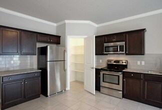 2734 W Kilimanjaro Way in Rogers, AR - Building Photo - Building Photo