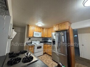 4827 Southridge Dr in Taylorsville, UT - Building Photo - Building Photo