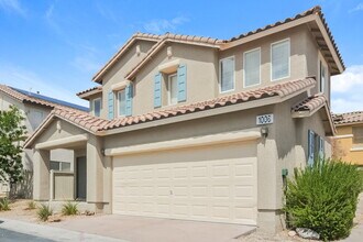 1006 Grand Cerritos Ave in Las Vegas, NV - Foto de edificio - Building Photo