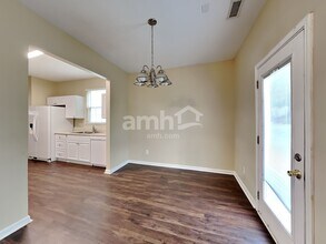 2 Hidden Meadow Ct in Durham, NC - Building Photo - Building Photo