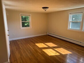 57 Maynard Rd in Dedham, MA - Building Photo - Building Photo