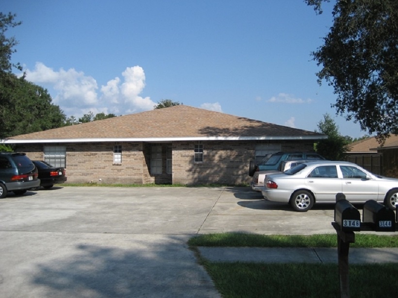 3140 Bloomingdale Villas Ct in Brandon, FL - Building Photo