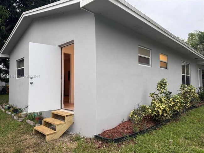 property at 2452 Madison St