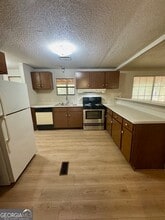 1769 Duncan Rd in Commerce, GA - Building Photo - Building Photo
