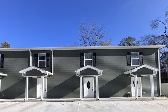 517 Weaver St, Unit 3 in Tullahoma, TN - Building Photo - Building Photo