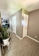 7202 Roundrock Park Ln in Richmond, TX - Building Photo - Building Photo