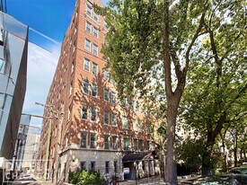 924 W Winona St, Unit 202 in Chicago, IL - Building Photo