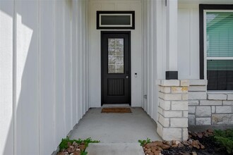 26553 Doe Ln in Hempstead, TX - Building Photo - Building Photo