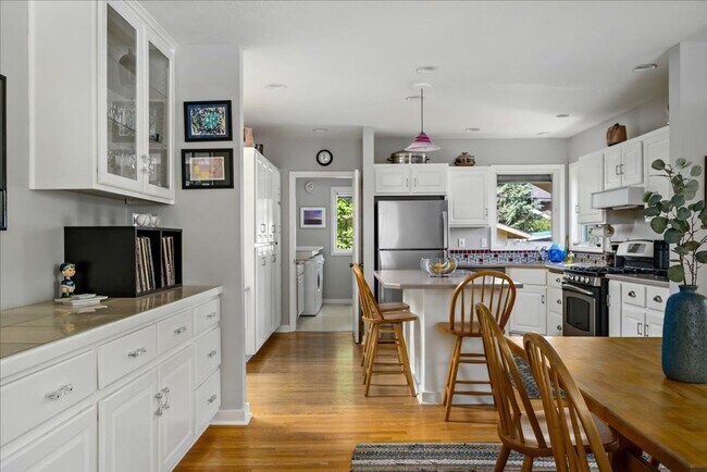 property at 1907 N 22nd St