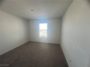 489 Anthurium Pl in Henderson, NV - Building Photo - Building Photo