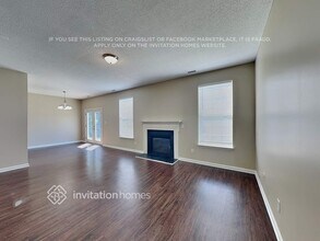 301 Cline Falls Dr in Holly Springs, NC - Building Photo - Building Photo