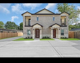 4737 Reed Rd in Houston, TX - Building Photo - Building Photo