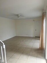 5301 Waterview Cir in Palm Springs, FL - Building Photo - Building Photo