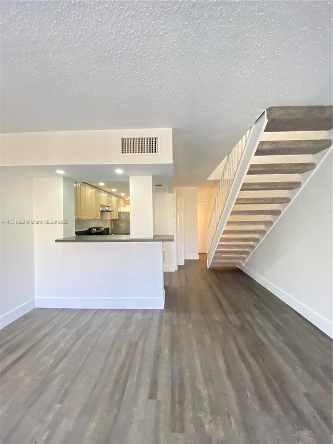 property at 9210 Fontainebleau Blvd
