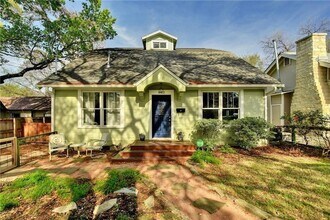 4412 Barrow Ave in Austin, TX - Foto de edificio - Building Photo