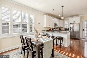 103 Front St in Conshohocken, PA - Building Photo - Building Photo