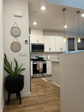 180 Box Ln, Unit 180 Box Lane in Sacramento, CA - Building Photo - Building Photo