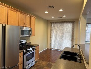 6280 W Levi Ave in Las Vegas, NV - Building Photo - Building Photo