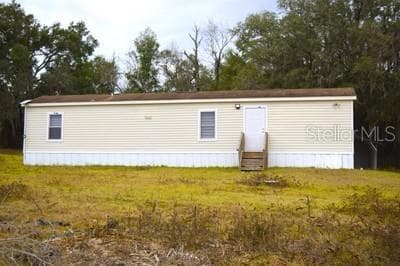 15731 SE 72 Pl in Morriston, FL - Building Photo - Building Photo