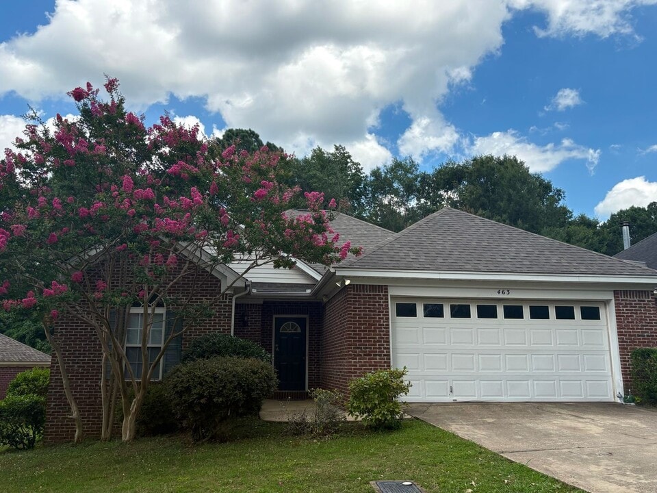 Arnell Lane in Auburn, AL - Building Photo