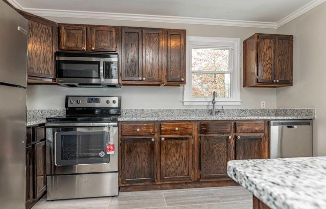 15 Melvin Dr in Greenville, SC - Building Photo - Building Photo