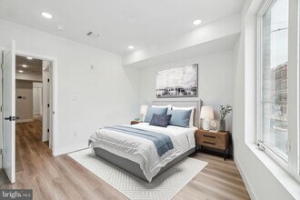 2330 Frankford Ave in Philadelphia, PA - Building Photo - Building Photo