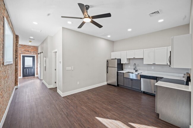 property at 214 S Main St