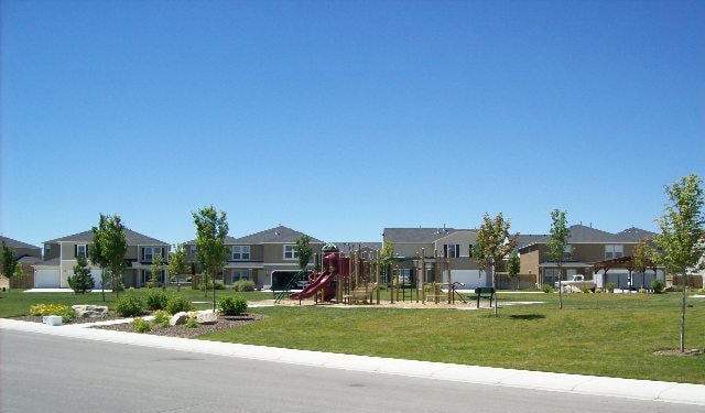 16378 Silver Creek Ave in Caldwell, ID - Building Photo - Building Photo